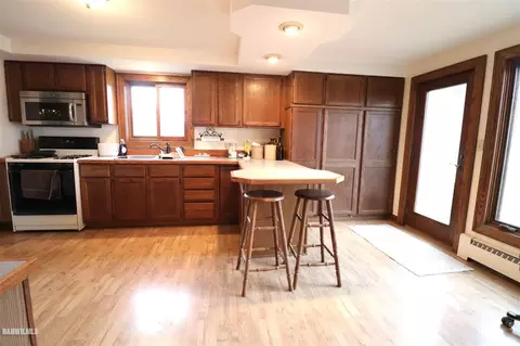 113 Calvert Ave, Chadwick, IL 61014 photo 12