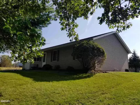 8 A73 Constitution, Apple River, IL 61001 photo 2