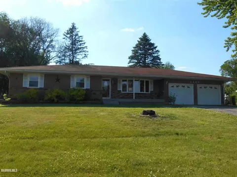 2280 Mallard Dr, Freeport, IL 61032 photo 1