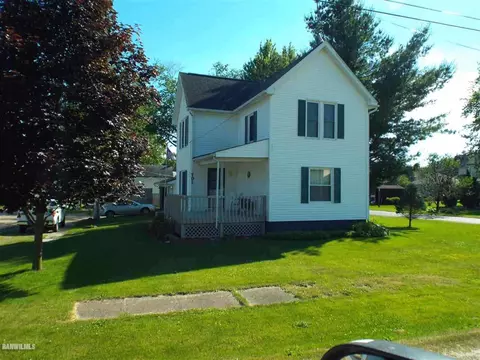 701 W Washington, Warren, IL 61087 photo 27
