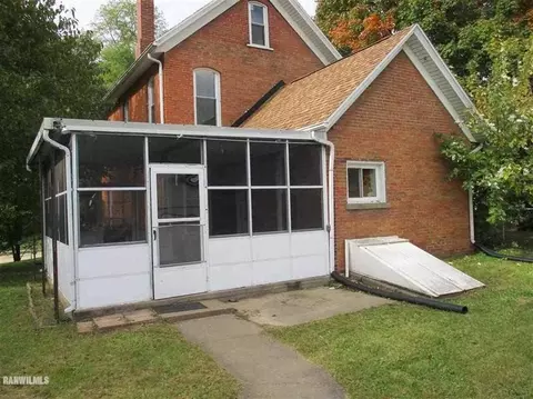 30 Bluff St, Dubuque, IA 52001 photo 2