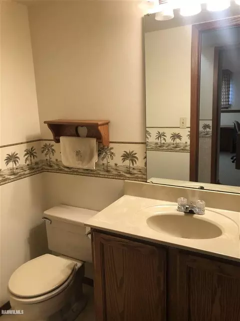 2108 Cimarron Dr, Freeport, IL 61032 photo 26