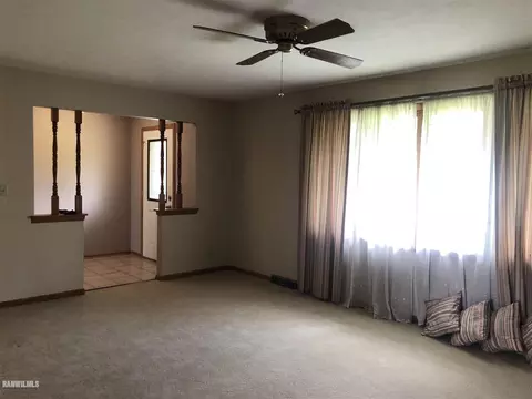 2108 Cimarron Dr, Freeport, IL 61032 photo 14