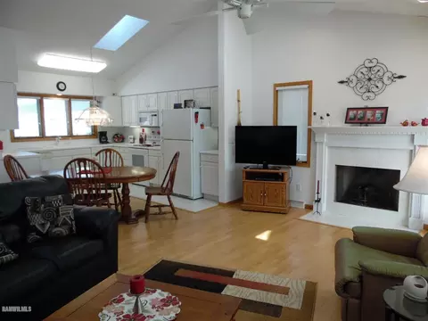 3 A66 General Lee Ct, Apple River, IL 61001 photo 4