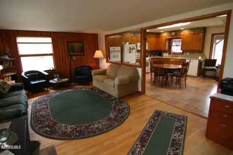 9033 E Canyon Rd, Apple River, IL 61001 photo 9