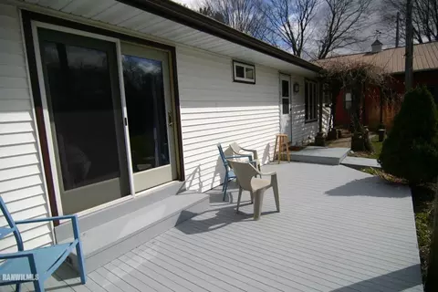 9033 E Canyon Rd, Apple River, IL 61001 photo 5