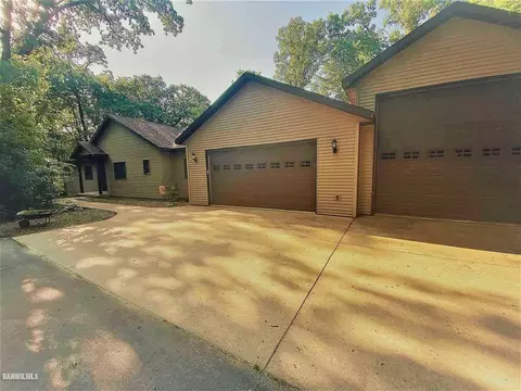 19-66 Edgewood Ct, Lanark, IL 61046 photo 3