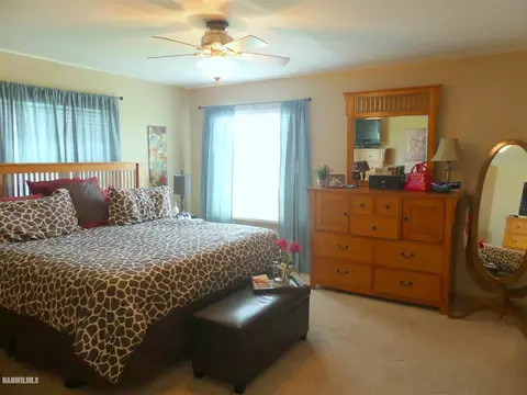 19-22 Hidden Valley Dr, Lanark, IL 61046 photo 14