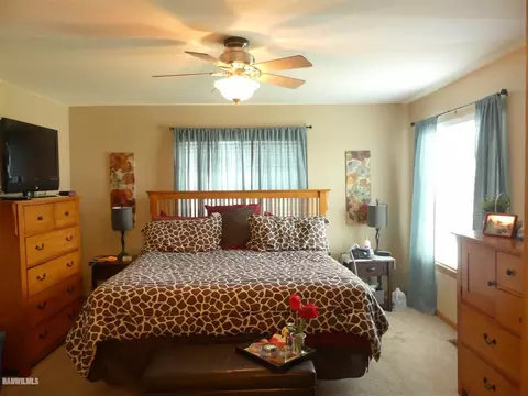 19-22 Hidden Valley Dr, Lanark, IL 61046 photo 15