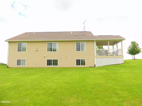 19-22 Hidden Valley Dr, Lanark, IL 61046 photo 40