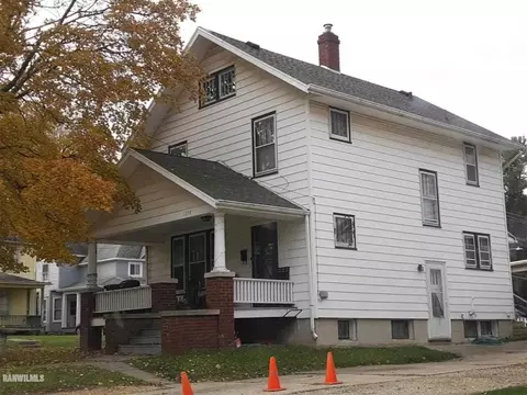 1258 S Maple, Freeport, IL 61032 photo 1