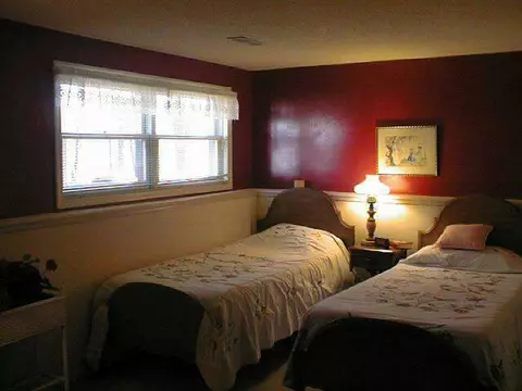 3446 Daren, Freeport, IL 61032 photo 3
