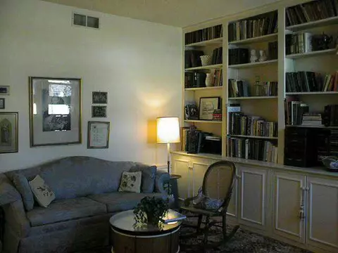 3446 Daren, Freeport, IL 61032 photo 2