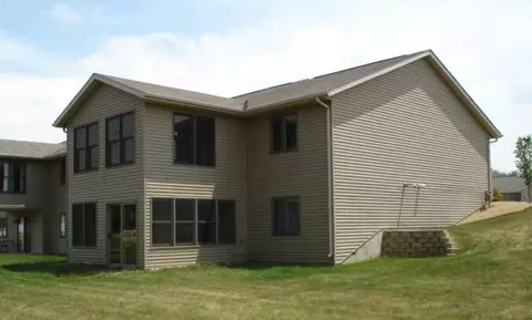 1920 Comanche Ct, Freeport, IL 61032 photo 9