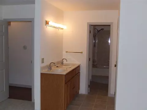 920 Baxter Ln, Freeport, IL 61032 photo 7