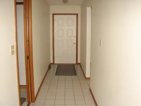 2212 Hillside Ct, Freeport, IL 61032 photo 6