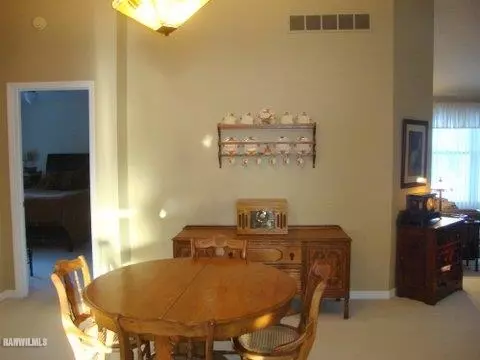 1015 Baxter Ln, Freeport, IL 61032 photo 5