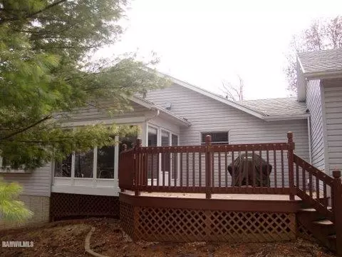 1015 Baxter Ln, Freeport, IL 61032 photo 17