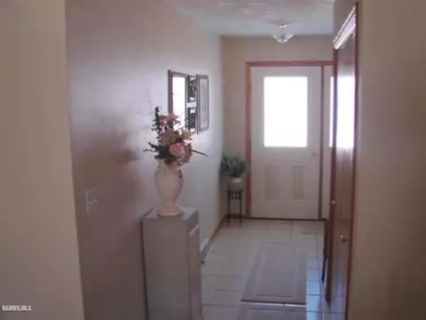 1909 Comanche Ct, Freeport, IL 61032 photo 11
