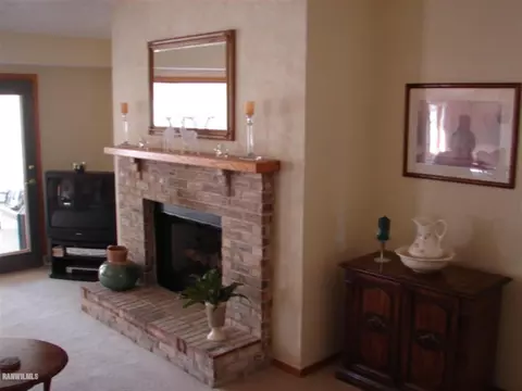 1909 Comanche Ct, Freeport, IL 61032 photo 15
