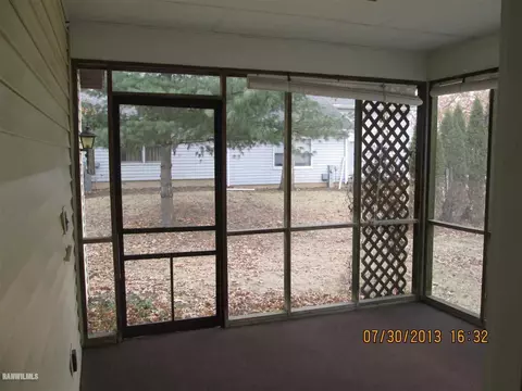 1022 Bertram, Freeport, IL 61032 photo 16