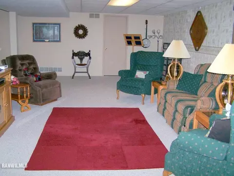 1017 Baxter Ln, Freeport, IL 61032 photo 19