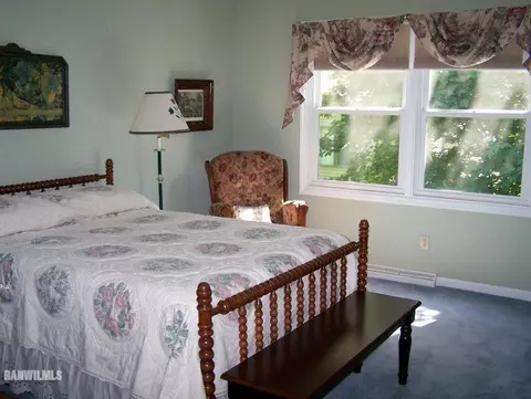 1017 Baxter Ln, Freeport, IL 61032 photo 12