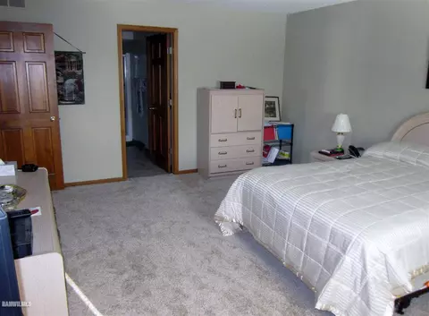2215 Hillside Ct, Freeport, IL 61032 photo 23