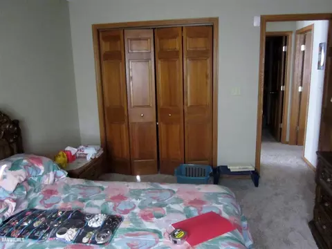 2215 Hillside Ct, Freeport, IL 61032 photo 19