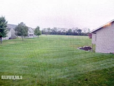 1919 Comanche Ct, Freeport, IL 61032 photo 11