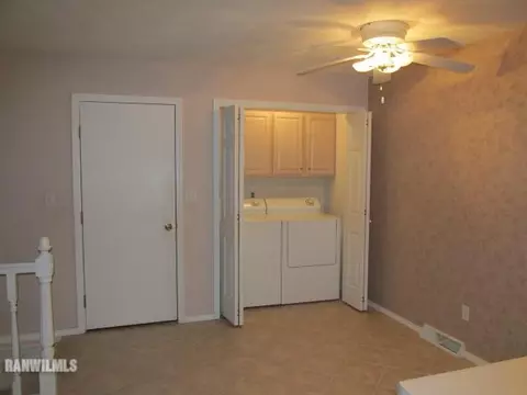 1929 Comanche Ct, Freeport, IL 61032 photo 15