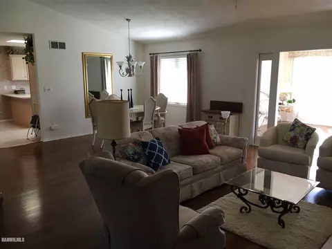 1929 Comanche Ct, Freeport, IL 61032 photo 5