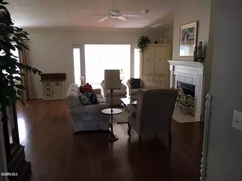 1929 Comanche Ct, Freeport, IL 61032 photo 4