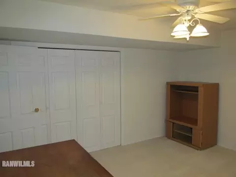 1929 Comanche Ct, Freeport, IL 61032 photo 22