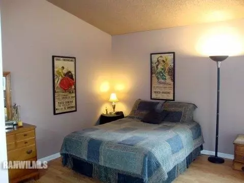 1016 Baxter Ln, Freeport, IL 61032 photo 12