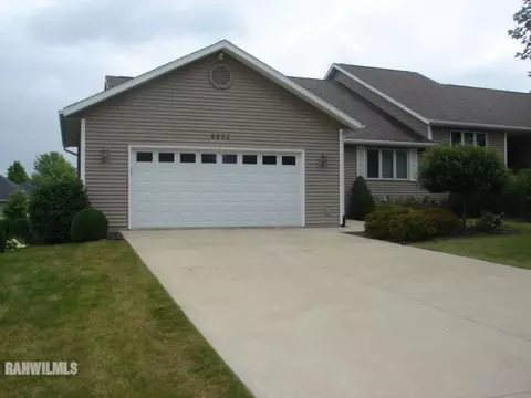 1005 Bertram Ln, Freeport, IL 61032 photo 1