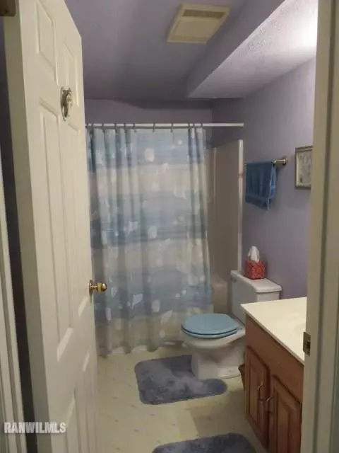 1009 Baxter, Freeport, IL 61032 photo 12