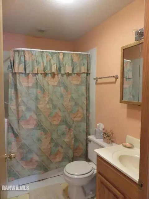 1009 Baxter, Freeport, IL 61032 photo 7
