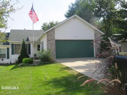 1009 Baxter, Freeport, IL 61032 photo 1