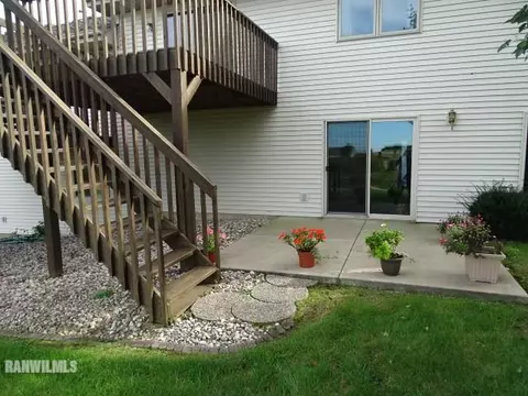 3178 Sandy Pointe Dr, Freeport, IL 61032 photo 22