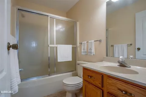1020 Bertram Dr, Freeport, IL 61032 photo 13