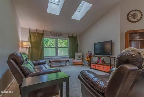 1020 Bertram Dr, Freeport, IL 61032 photo 4