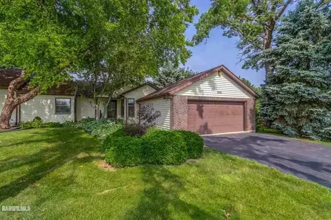 1020 Bertram Dr, Freeport, IL 61032 photo 1