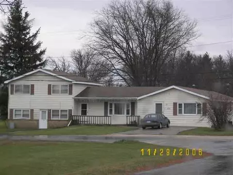 522 W North St, Creston, IL 60113 photo 1