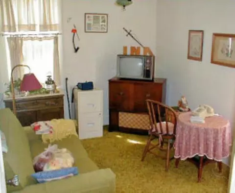 110-112 E Jefferson St, Freeport, IL 61032 photo 6