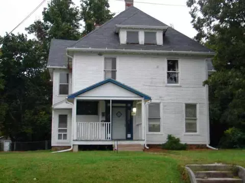 334-334 12 Prospect Ter, Freeport, IL 61032 photo 1