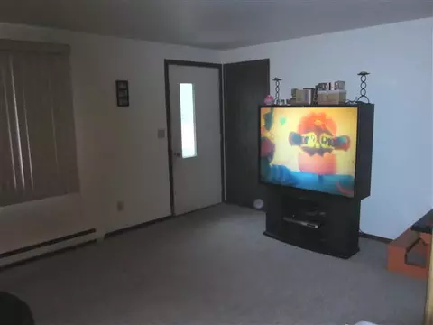 1126-1128 Jay St, Freeport, IL 61032 photo 5