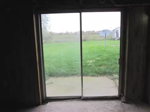 1126-1128 Jay St, Freeport, IL 61032 photo 11