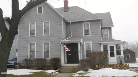 514-516 E Ctr, Freeport, IL 61032 photo 1