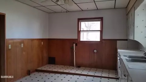 623 Washington St, Pecatonica, IL 61063 photo 7